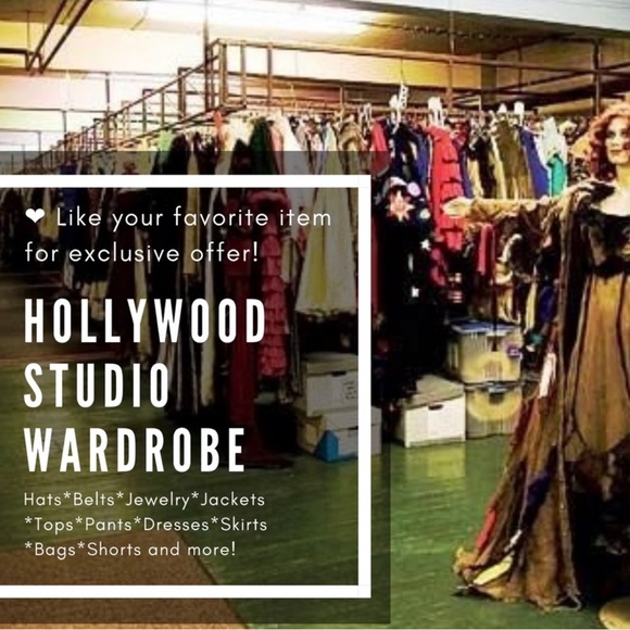 Like β€οΈ any item for exclusive offer or bundle for offer + combined shipping too - Picture 2 of 2